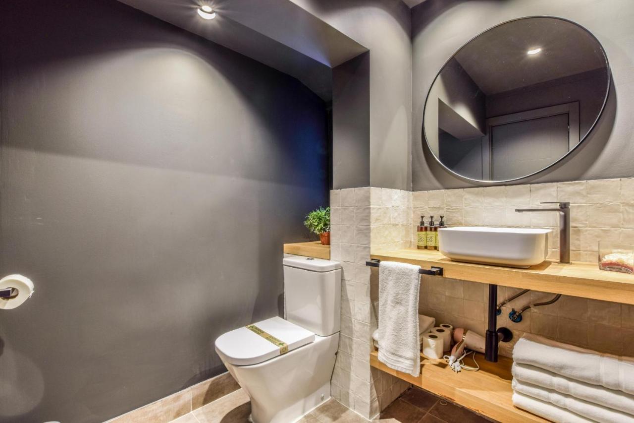 Gran Via Rustico -No Ascensor- Apartment มาดริด ภายนอก รูปภาพ
