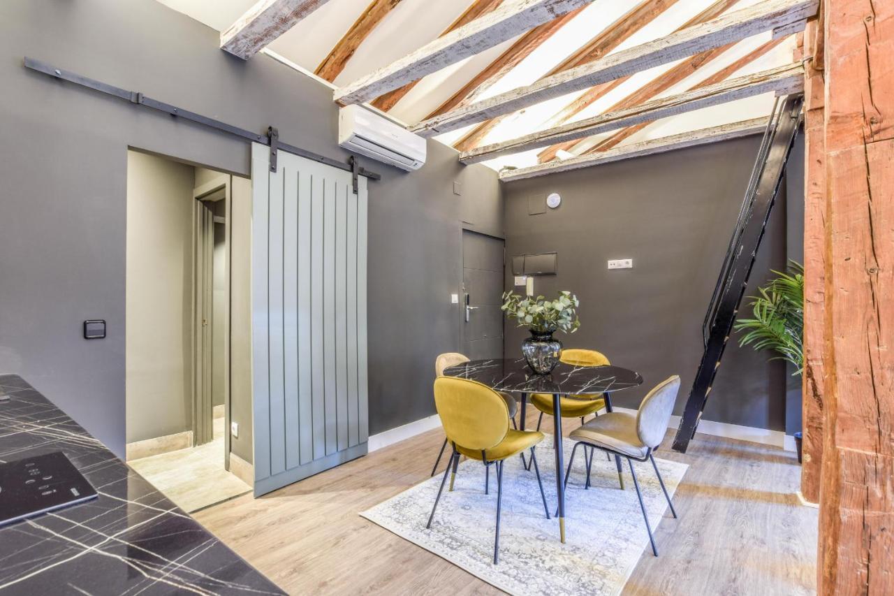 Gran Via Rustico -No Ascensor- Apartment มาดริด ภายนอก รูปภาพ